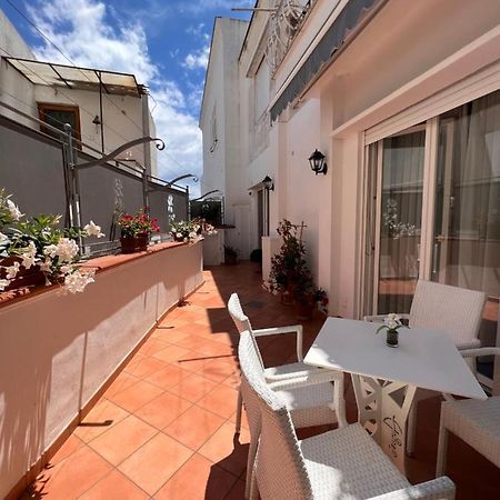 Augusto Capri Apartment Екстер'єр фото