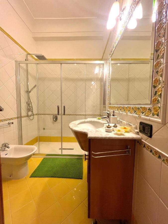 Augusto Capri Apartment Екстер'єр фото